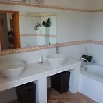 فندق مبيت وإفطار D'hotes 