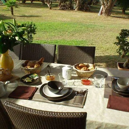 Couette-café D'hôtes La Bastide Des Eucalyptus